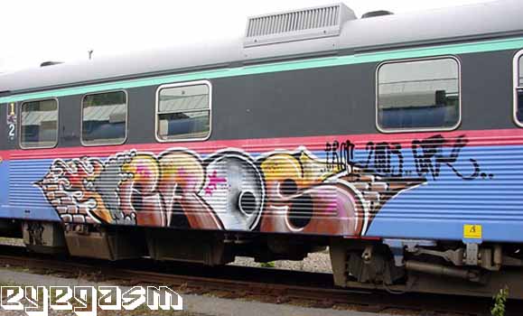 eros001.jpg
