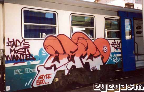 esco03.jpg