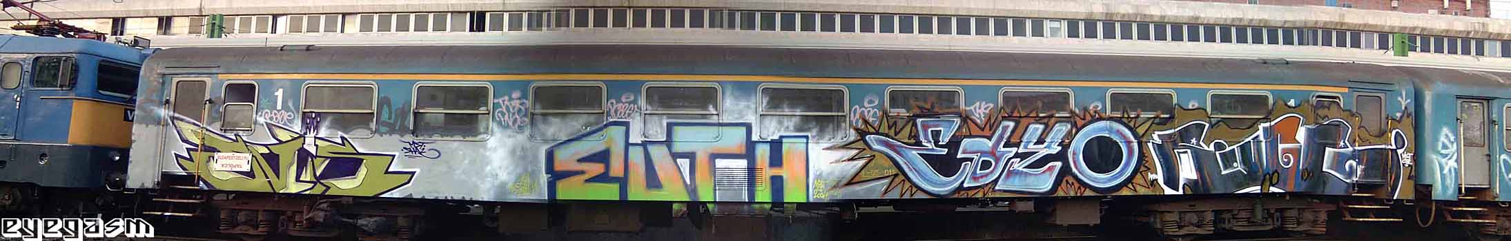 evis-euth-edyo-rouge01.jpg