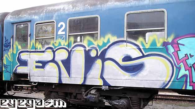evis01.jpg
