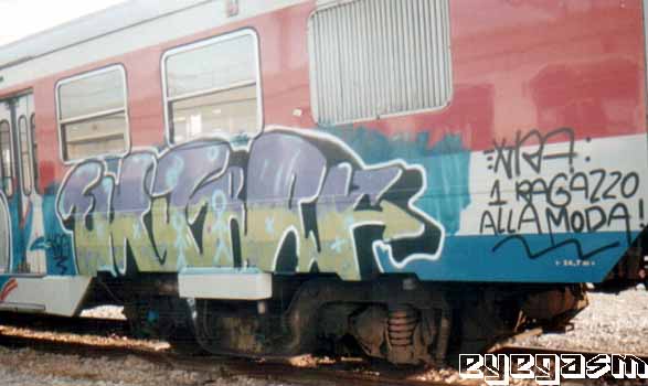 extra03.jpg