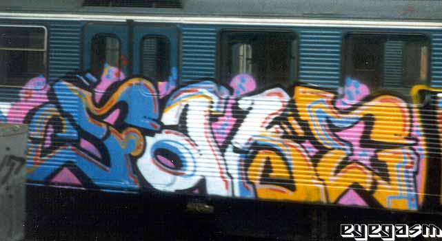 fake01.jpg