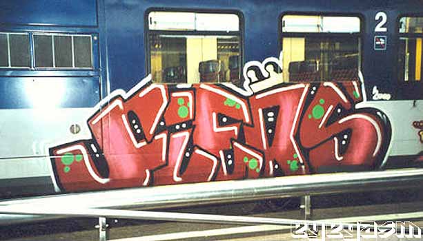 fiers01.jpg