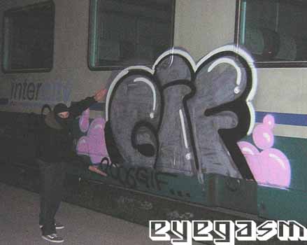gif02.jpg