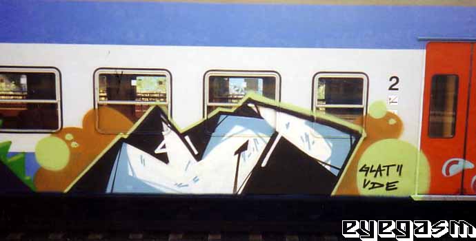 glat03.jpg