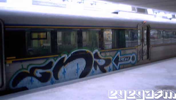 gnr01.jpg