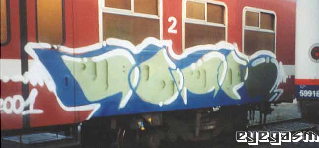 gomez01.jpg