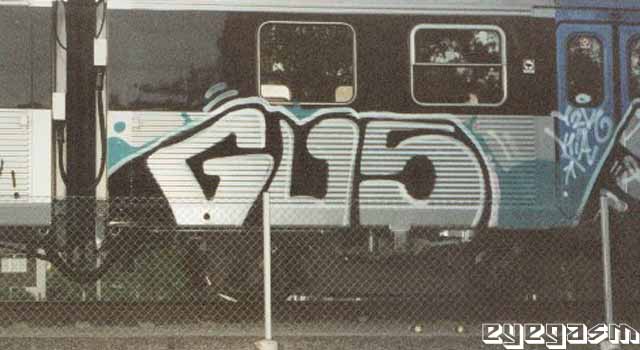 gus02.jpg