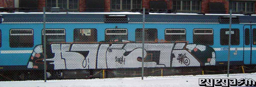 hank05.jpg