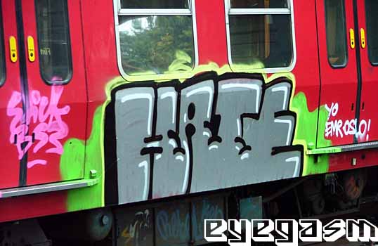 hate00002.jpg