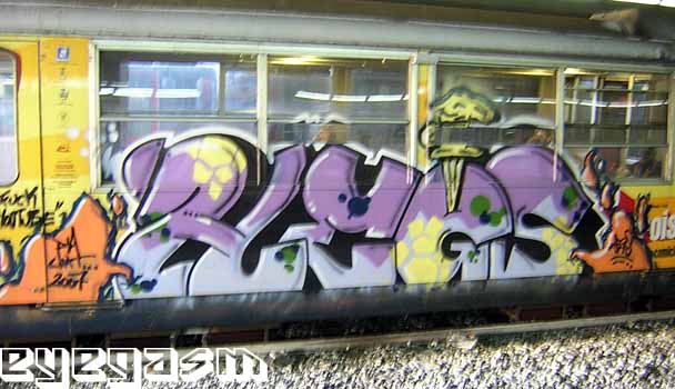 hegs30.jpg