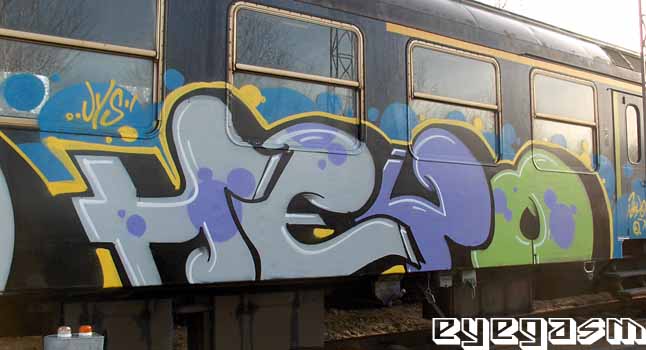 heyo01.jpg