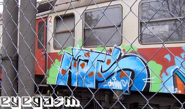 hits10.jpg