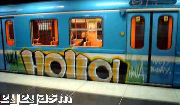 holla03.jpg