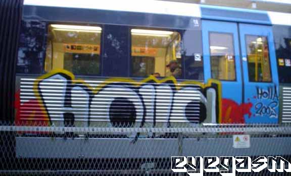 holla04.jpg