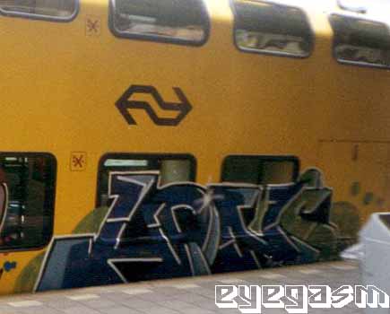 honi01.jpg