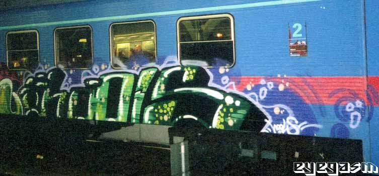 hools03.jpg