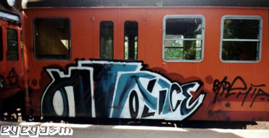 htpolice01.jpg
