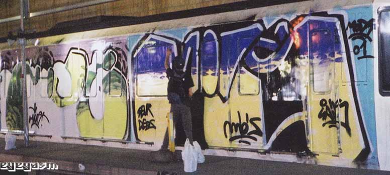 hue-mods-wc01.jpg