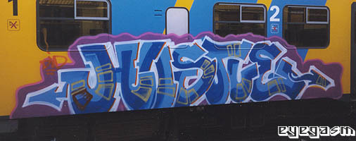 hustle01.jpg