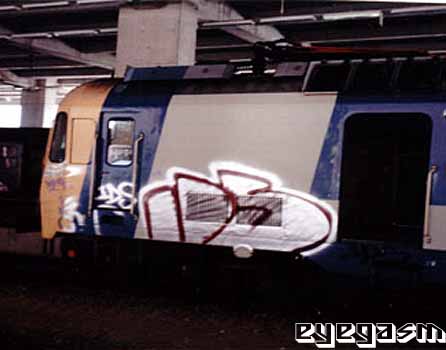 ids04.jpg