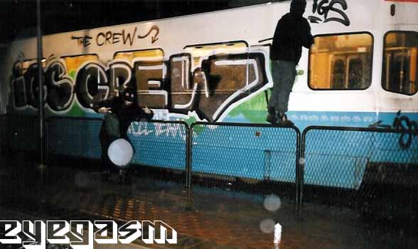 igs-crew01.jpg
