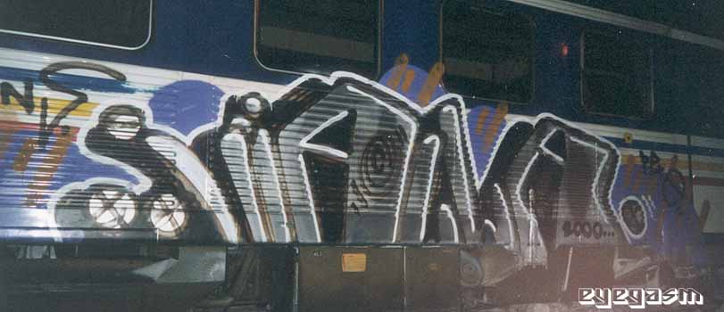 iiialla01.jpg