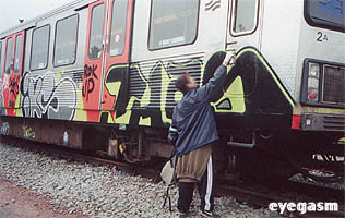 iks-thas01.jpg