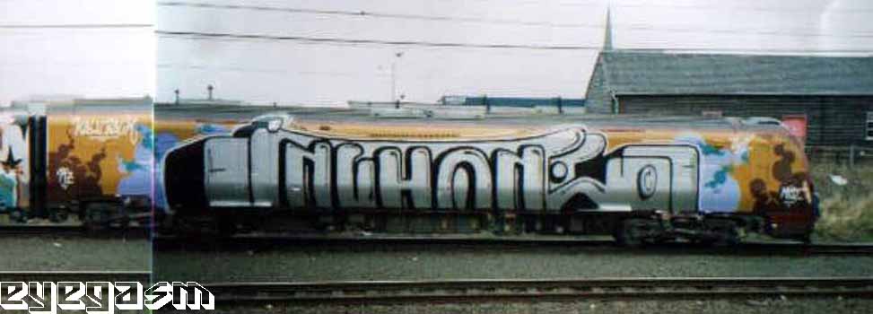 inchone-wc01.jpg