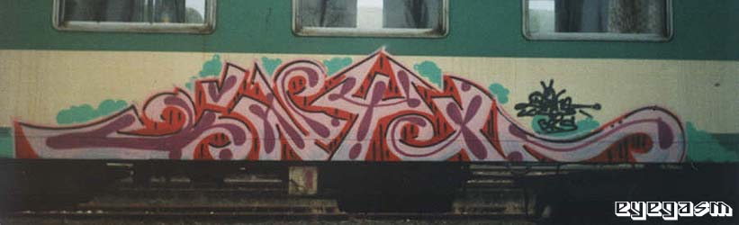 intx01.jpg