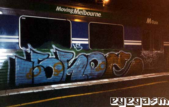 ishoe02.jpg