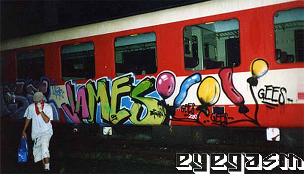 james01.jpg