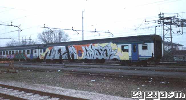 jay-laser01.jpg