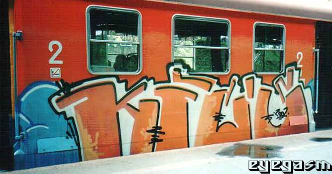 kfcs02.jpg