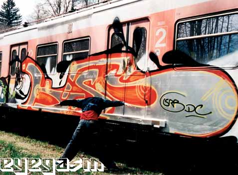 kiss001.jpg
