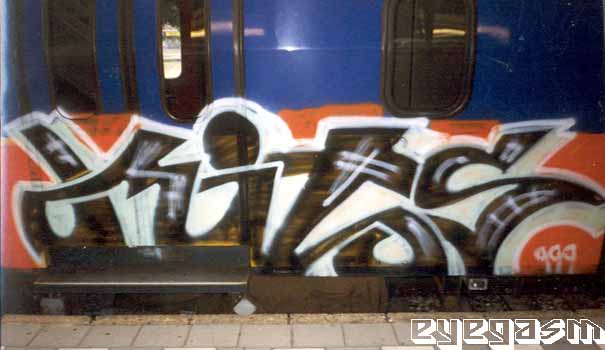 kits01.jpg