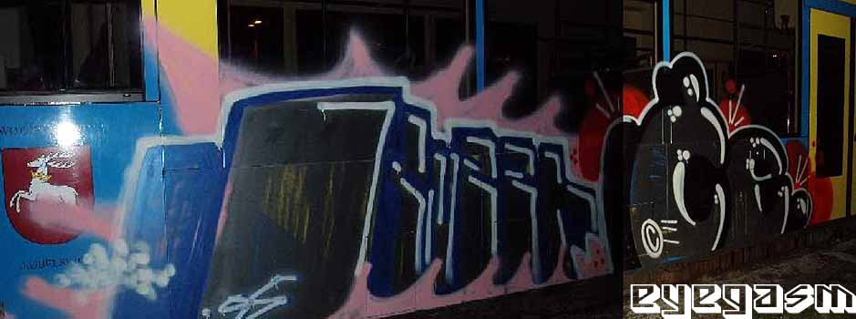knzzr-ce01.jpg