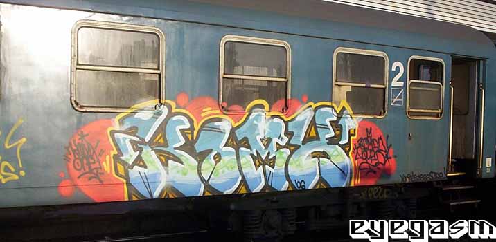 komx01.jpg