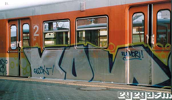 kon002.jpg