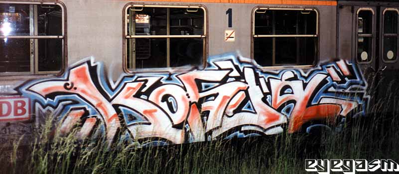 kosta01.jpg