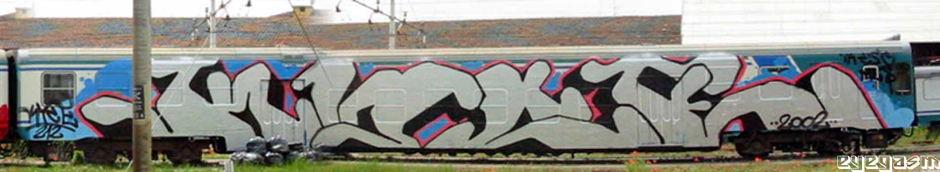 kyce-wc01.jpg