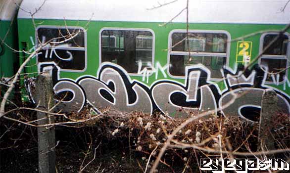 laco02.jpg