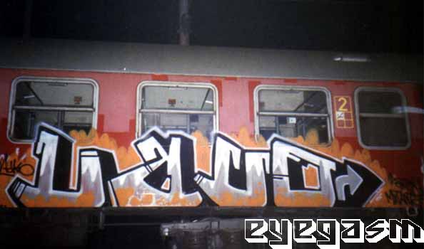 laco04.jpg