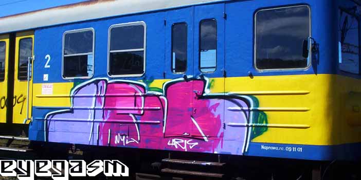 laris03.jpg