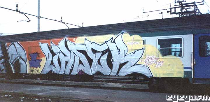 laser03.jpg