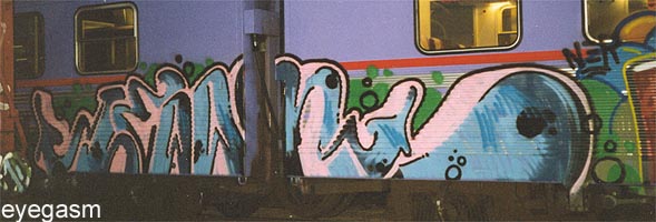 leon01.jpg