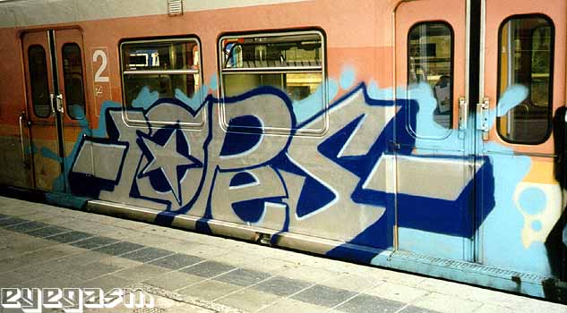 lopes03.jpg