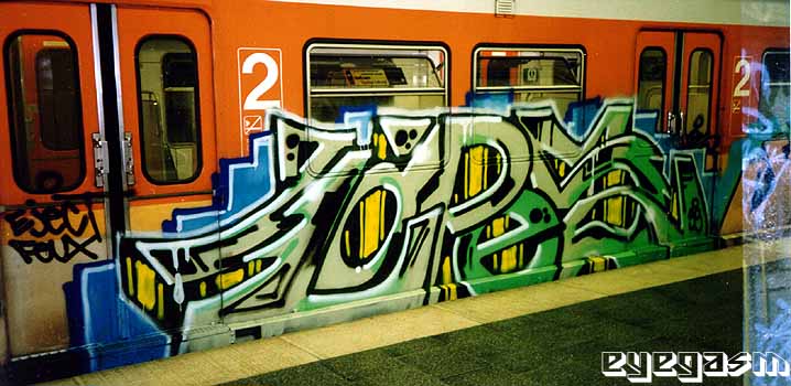 lopes04.jpg
