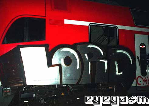 lord02.jpg