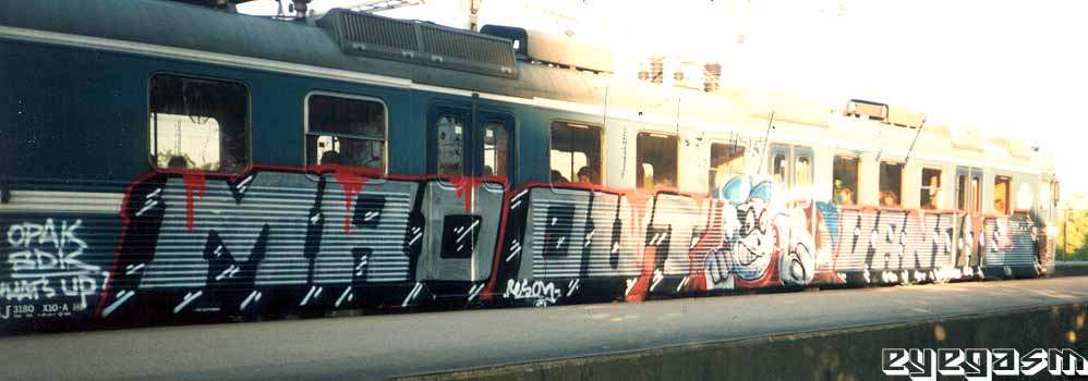 mad-out-vandals01.jpg